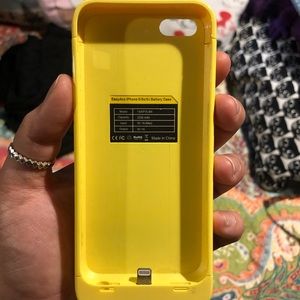 iPhone 5 yellow charging case